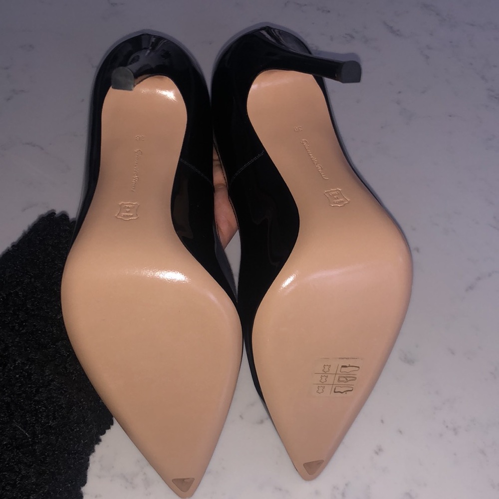 Gianvito Rossi Black Pumps - Picture 4 of 4